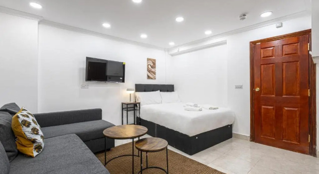 Студия Superior Kensington Olympia