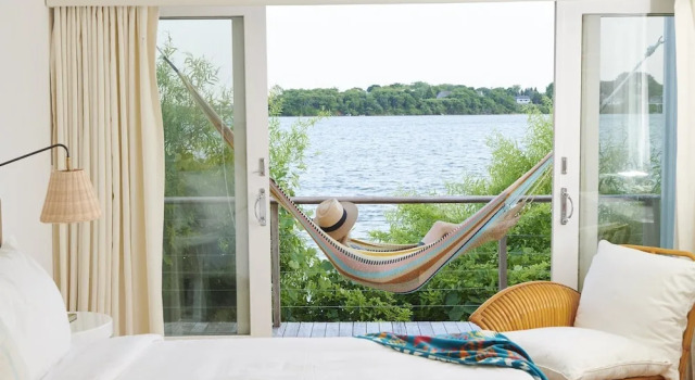 Номер Standard The Surf Lodge