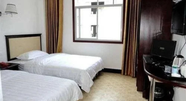 Enshi Liyuan Hotel, Prenota Hotel Hotel a Enshi Prefecture con parcheggio, Parcheggio