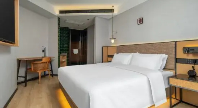 Люкс Executive TRUE GO Hotel (Xianning Huochezhan Xianning North Railway Station)
