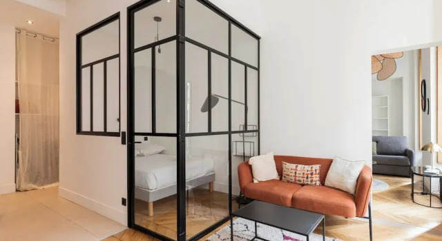 Dify Balcony - Quartier Ainay, Rezerwuj Apartament Hotele w Rhône z parkingiem, Parking