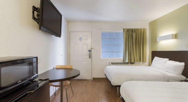 Americas Best Value Inn Bowling Green, Rezerwuj Mini-hotel Bowling Green 