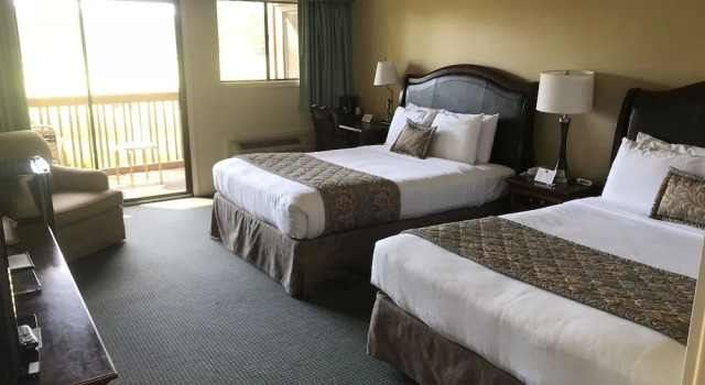 Etowah Valley Golf & Resort, Забронировать Курортный отель Этова Северная Каролина