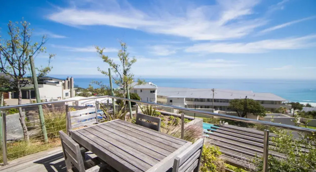Апартаменты c 1 комнатой с видом на океан Camps Bay One Bedroom Apartment - The Crystal