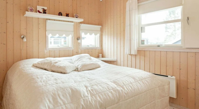 Beautiful Holiday Home in Dannemare Near Sea, Book Hotel 4-stjernede hoteller i Lolland, 4*