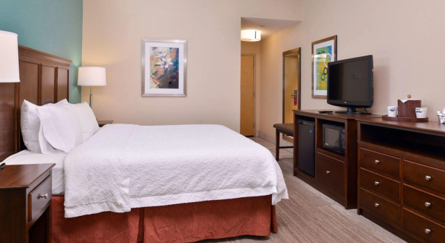 Hampton Inn Decatur, Đặt Khách sạn Khách sạn ở Decatur bao gồm bữa sáng, Bữa sáng