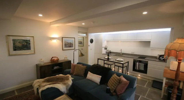 The Old Scullery, Cosy Stylish Apartment for two on Harrogate's Iconic Stray, Varaa Huoneisto Asunnot kohteessa Merseyside, Huoneisto