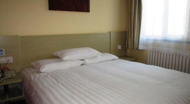 汉庭酒店(长春火车站胜利公园店), Rezervovat Hotel Čchang-čchun 