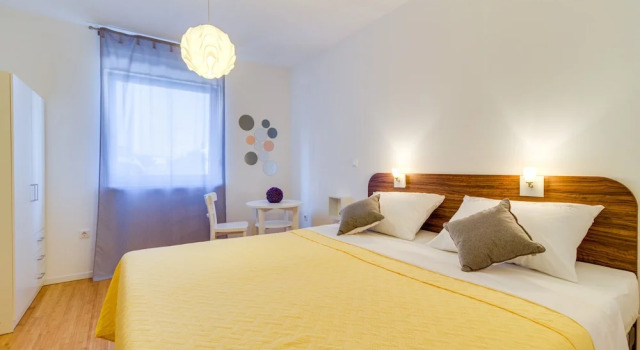 Апартаменты Charming and sweet apartment Vito