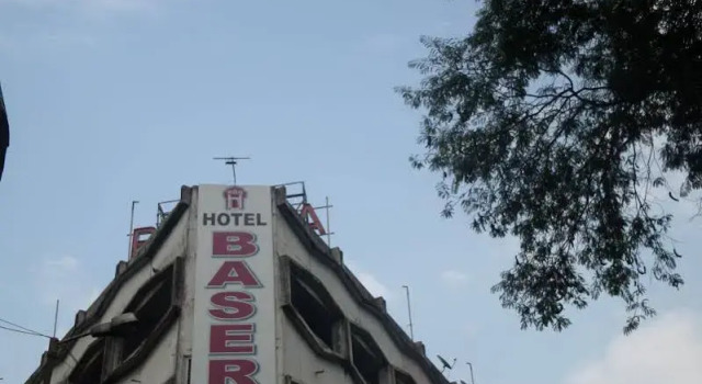 Hotel Basera