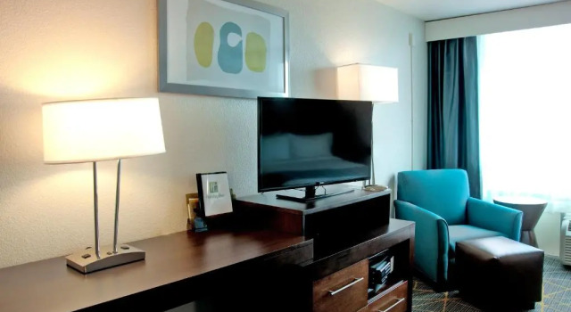 Номер Superior Holiday Inn Victorville by IHG