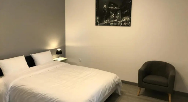 Studio Gallieni, Prenota Appartamento La Chatre 