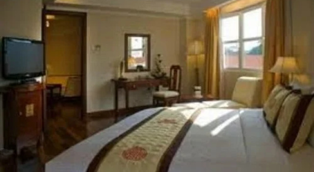 Hanoi Garnet, Забронировать Отель Бадинь Ханой