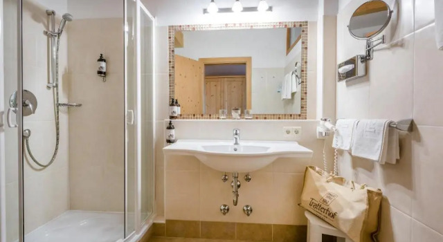 Двухместный номер Standard с видом на горы Tratterhof Mountain Sky Hotel