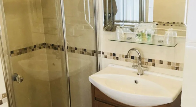 Двухместный номер Standard с видом на гавань The Waterfront