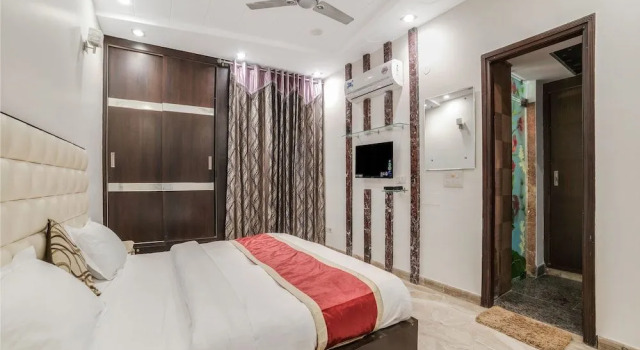 OYO 14231 Santosh Residency