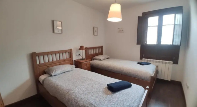 Mirador de Leres, Book Hotel Hotels in Aragon with Parking, Parking
