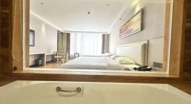 Семейный номер Standard с красивым видом из окна Meihao Mingyue Hotel International Finance City Keyun Road Metro Branch