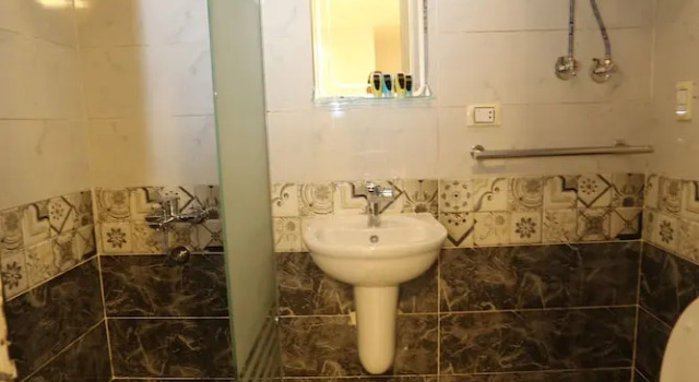 Номер Classic Life Pyramids Inn