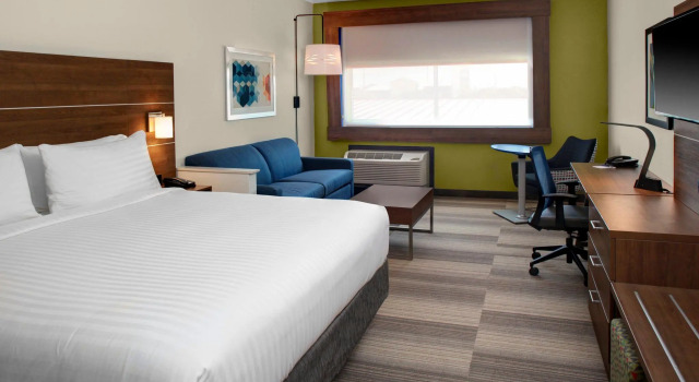 Номер Deluxe Holiday Inn Express & Suites Houston NW - Cypress Grand Pky by IHG