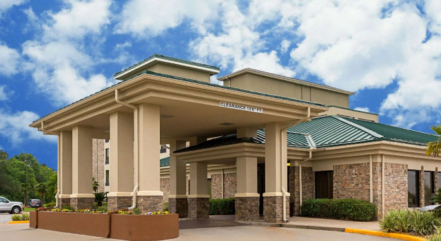 Super 8 by Wyndham Alexandria LA