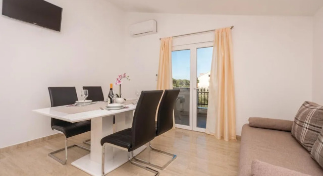 Beautiful Apartment in Biograd With 1 Bedrooms and Wifi