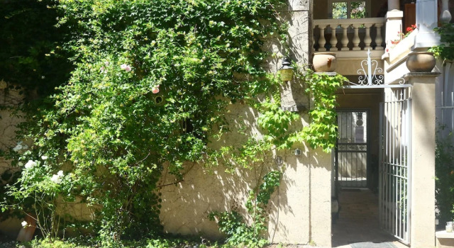 Les Studios de la Madeleine, Забронировать Отель Отели Авиньона с бассейном, рядом с Avignon Festival, Бассейн