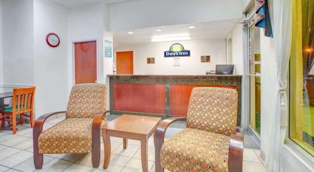 Days Inn by Wyndham Okemah, Reservar Mini-hotel Okemah Oklahoma