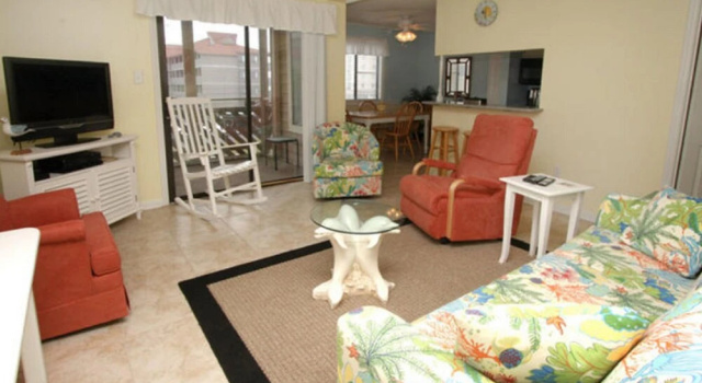 Waipani by Elliott Beach Rentals
