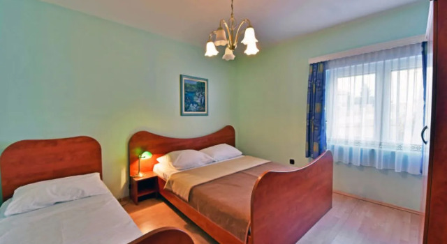 Apartment Delfin Karlobag