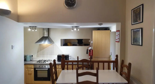 Impeccable 1-bed Apartment in Ilfracombe, Varaa Huoneisto Asunnot kohteessa Merseyside, Huoneisto