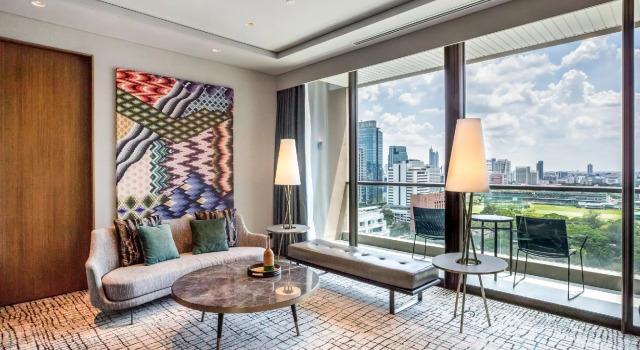 Двухместный полулюкс Kimpton Maa-Lai Bangkok by IHG