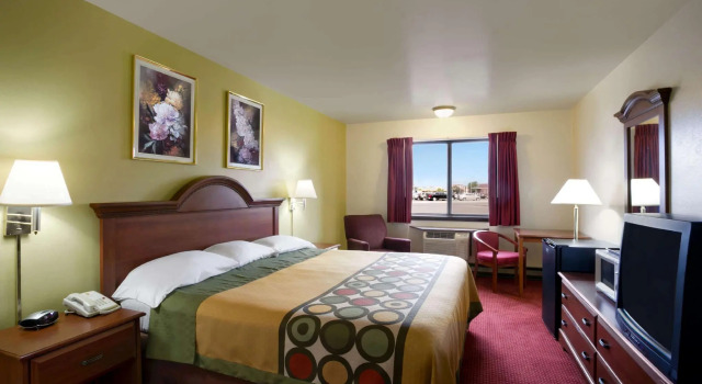 Двухместный номер Standard Super 8 by Wyndham Eau Claire WI