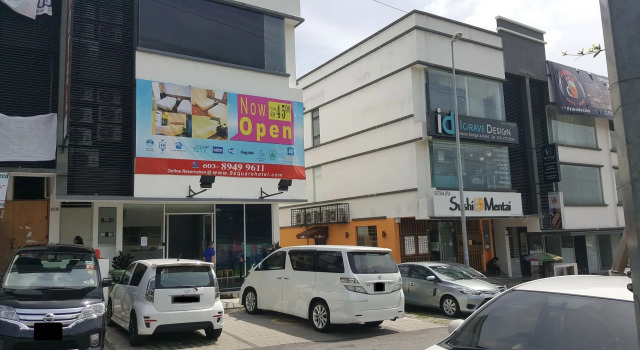9 Square Hotel - Sri Kembangan, Забронировать Отель Сери-Кембанган Селангор