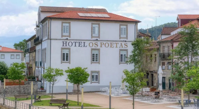 Двухместный номер Standard с видом на сад Hotel Os Poetas