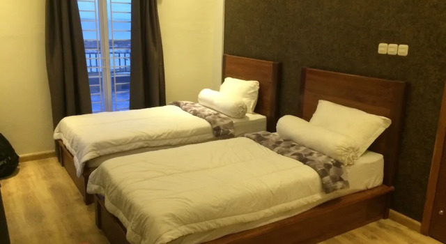 Oseda Nias Surf House