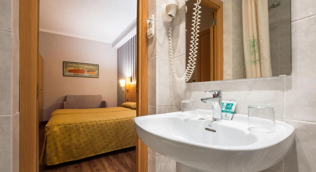 Двухместный номер Standard Hotel Lyon