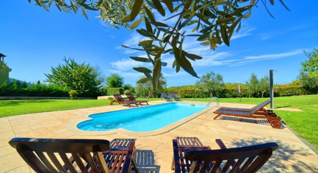 Apartment Villa Mare1 with pool, sea view and hydromassage