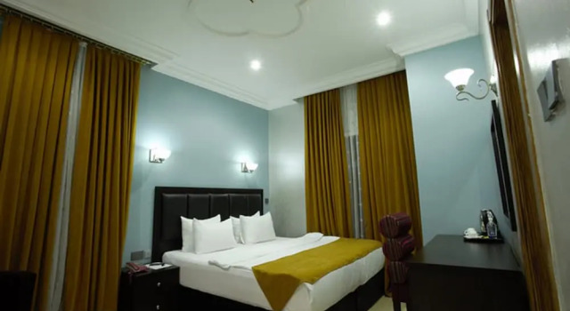 Номер Executive Luton Park Hotels