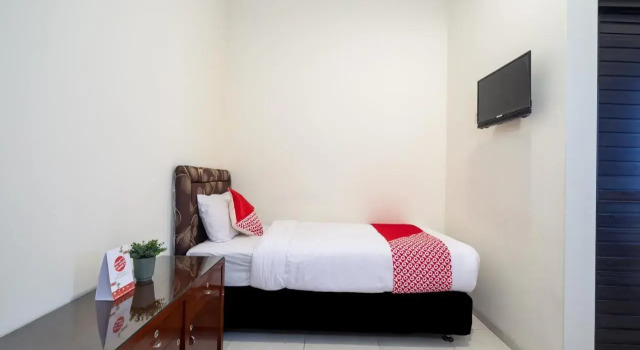 Griya Patran by OYO Rooms, Book Hotel Sleman Yogyakarta Province