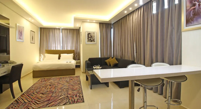 Номер Premium Palm Ville Suites