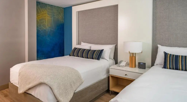 Четырёхместный номер Standard Harvard Square Hotel