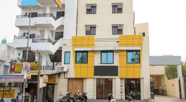 Oyo Rooms Hiran Magri Sector 13, Забронировать Отель Отели штата Раджастхана 3 звезды, 3*