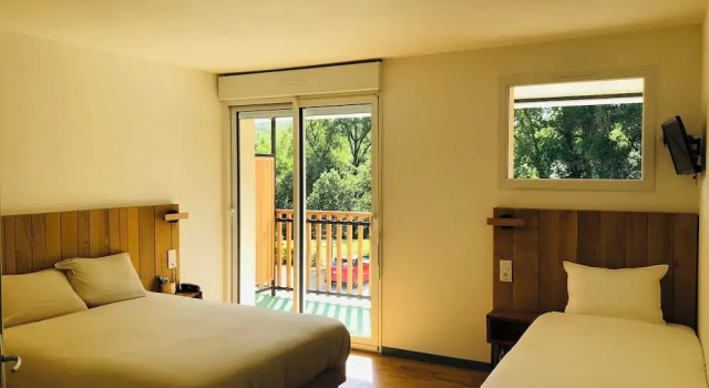 Номер Standard Logis Hôtel Les TILLEULS