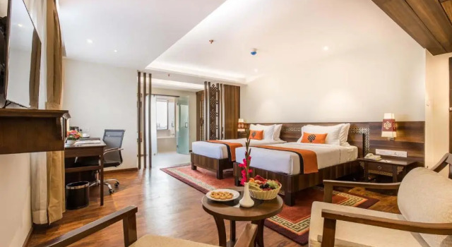 Двухместный номер Deluxe Ramada by Wyndham Kathmandu Dhumbarahi