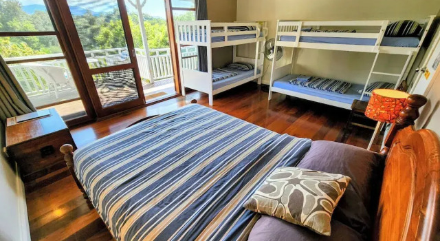 Номер Deluxe с балконом и с видом на горы Bellingen Belfry Guesthouse
