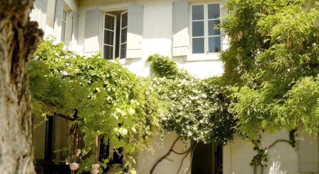 Maison Piloni, Забронировать Отель Л'Иль-сюр-ла-Сорг Воклюз, рядом с Provence Golf