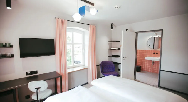 Hotel am Kloster - Domäne Möllenbeck, Забронировать Отель Ринтельн Schaumburg Land