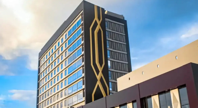Hotel Suni Abepura, Забронировать Отель Отели Абепура 4 звезды, 4*