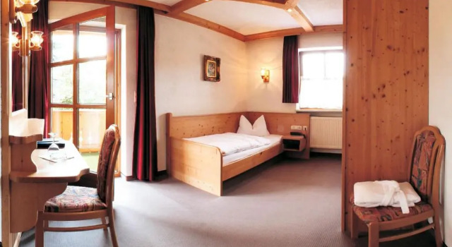 Одноместный номер Standard Wellness Hotel Bayerischer Hof